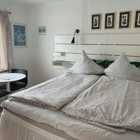 Holiday Rooms Rudkobing Maison d'hôtes Rudkøbing